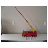 VINTAGE METAL FIRE ENGINE LADDER TOY