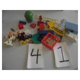 FISCHER PRICE TOG LOT