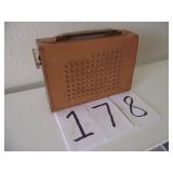 GENERAL ELECTRIC TRANSISTOR RADIO....VINTAGE