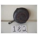10-1/2" CAST IRON SKILLET