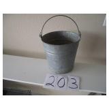 VINTAGE GALVANIZED BUCKET