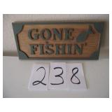 WOOD FISHING SIGN