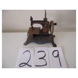 RARE SALESMAN SAMPLE SEWING MACHINE