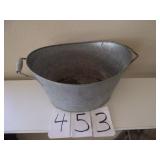VINTAGE GALVANIZED TUB / CARRIER