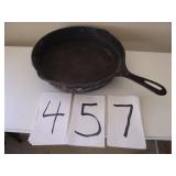 ANTIQUE CAST IRON SKILLET