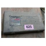 CRAFTSMAN 23 PC TAP & DIE SET (NOT COMPLETE)