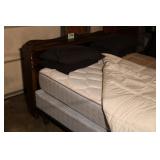 BED W/MATTRESS & FOUNDATION