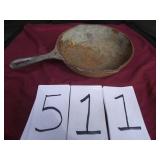 ANTIQUE CAST IRON SKILLET