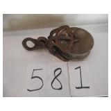 ANTIQUE STEEL / WOOD WHEEL PULLEY