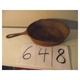 ANTIQUE CAST IRON SKILLET