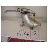 ANTIQUE CAST IRON MEAT GRINDER