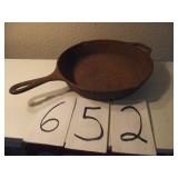 ANTIQUE CAST IRON SKILLET