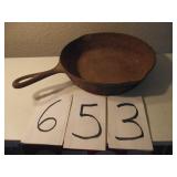 ANTIQUE DIXIE #8 CAST IRON SKILLET