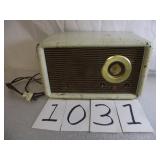 AIRLINE VINTAGE RADIO