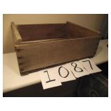 OLD WOOD BOX