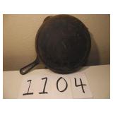 GRISWALD CAST IRON SKILLET