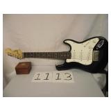 FENER SQUIER MINI GUITAR