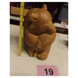 FABBRI  ART STUDIO BEAR/FISH STATUE....11"