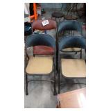 4 FOLDING CHAIRS