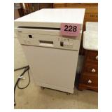 HAIER PORTABLE DISHWASHER