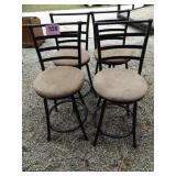 4 BAR STOOLS