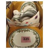 CHRISTMAS DISHES BY FAIRFIELD