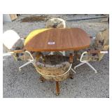 KITCHEN TABLE & 4 CHAIRS