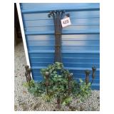 WROUGHT IRON CANDLE HOLDER /IVY..40X26"