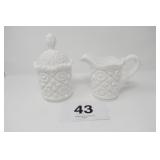 VINTAGE FOSTORIA WHITE MILK GLASS