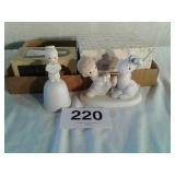 2 precious moments figurines