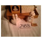 2 precious moments figurines