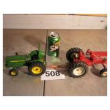 ERTL RED & GREEN PULL OFF