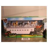 NEW RAY COUNTRY LIFE HORSE HAULER