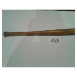 HILLERICH  & BRADSEY WOOD BAT