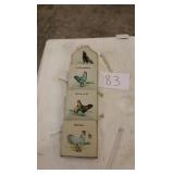 METAL POULTRY BILL/LETTER HOLDER