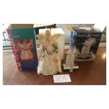 LIGHTED ANGEL & FIBER OPTIC STOCKING HOLDER