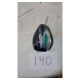 GLASS PAPER WEIGHT