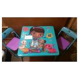 DOC McSTUFFINS KIDS TABLE & 2 CHAIRS, GREAT SHAPE