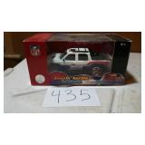 NEW ENGLAND PATRIOTS / 1"27 SCALE CADILLAC