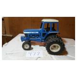 METAL FORD TRACTOR, NO STEERING WHEEL