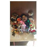 STUFFED ANIMALS & CABBAGE PATCH DOLL