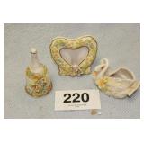 BELL, SWAN, PICTURE FRAME  6X4