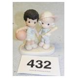 PRECIOUS MOMENTS SHOOT FOR THE STARS,