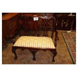 VICTORIAN LOVESEAT 44 X 40 X 19