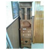 Little storage cabinet