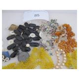 BROKEN NECKLACE BEACH BUTTONS, 