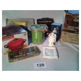 PASTA COOKER, HOSTESS HELPER BUCKET,