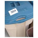 2-34 GAL TRASH CANS, 20 GAL TRASH CAN