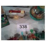 LOT OF VINTAGE FISHER PRICE TOYS