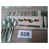 MISC VTG SILVERWARE- ONEIDA COMMUNITY